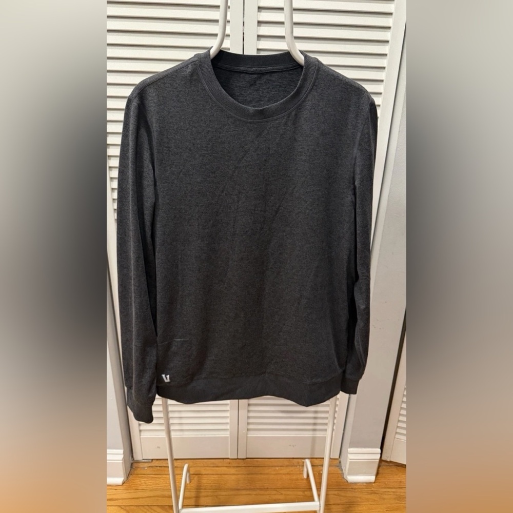Vuori Ponto Performance Crew Neck Longsleeve Men’s Size M Gray Lightweight